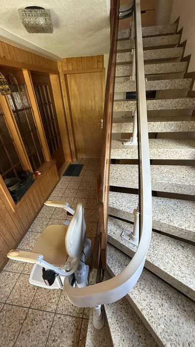 Acorn A180 krzesło schodowe krzywoliniowe, 12,5 metra toru, 3 piętra