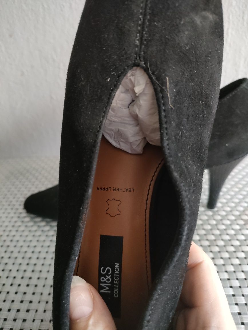 Piękne pantofle z naturalnej skóry zamszowej M&S Collection 37,39,40,5