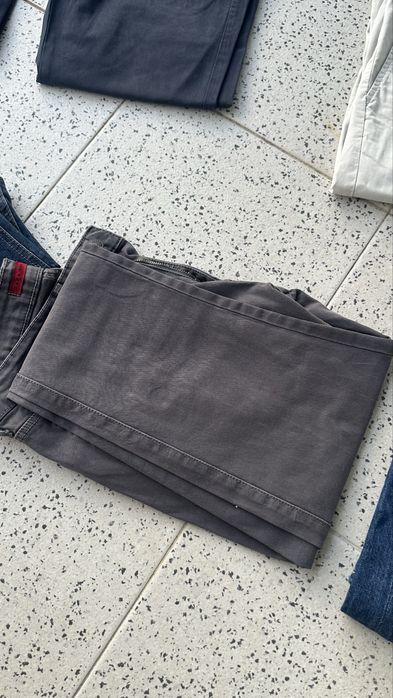 Lote de 9 calças para homem - Zara , Tommy Hilfiger , Carhartt
