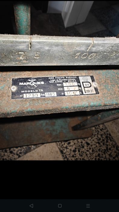 Balança décimal antiga
