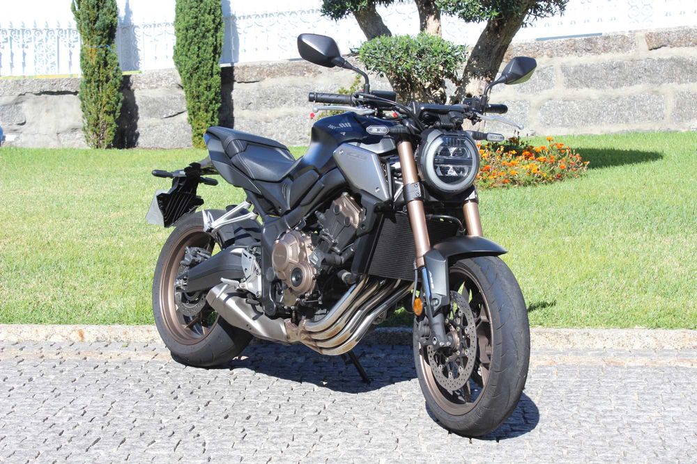 Honda CB650R 2021