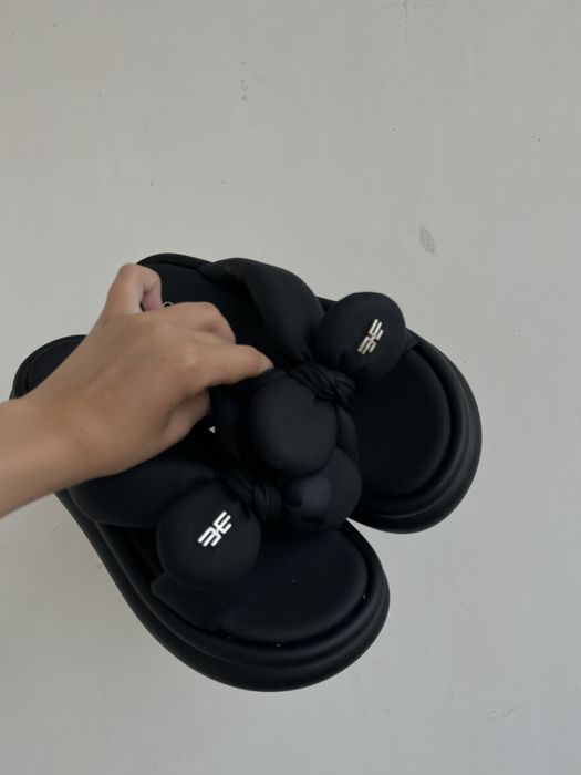 Продам шльопанці