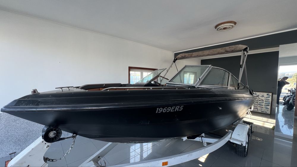 Barco Mercure 1969ER5 – trato financiamento