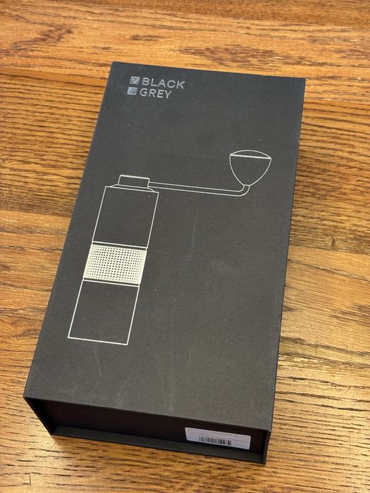 Ręczny młynek do kawy Barista Space