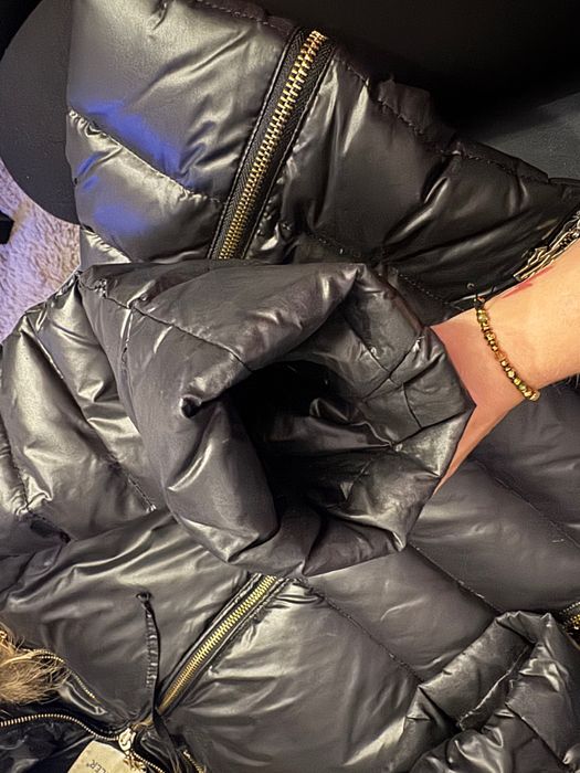 Kurtka z kapturem i futerkiem z Jenota