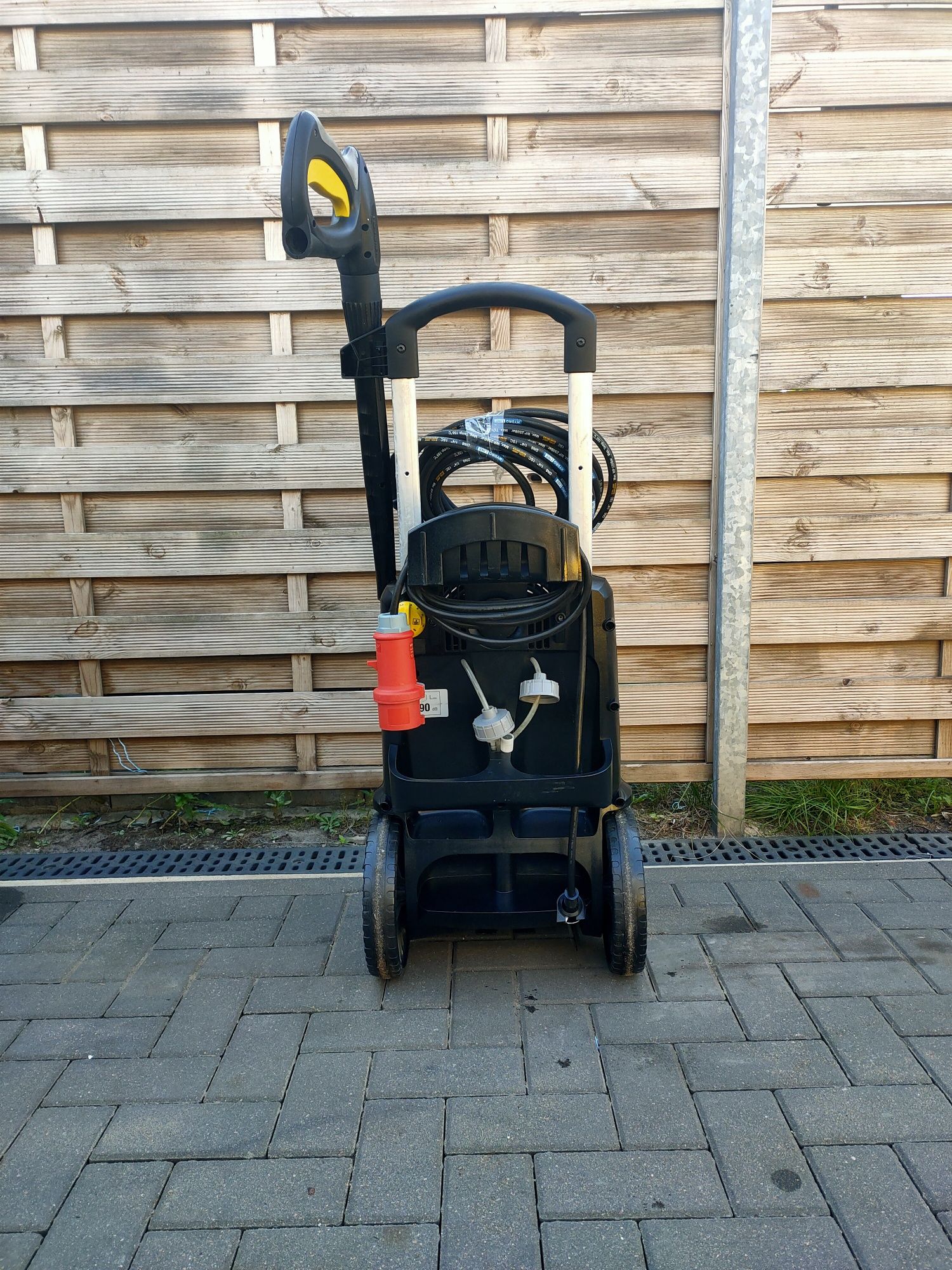 Myjka ciśnieniowa Karcher HD 7/18-4M