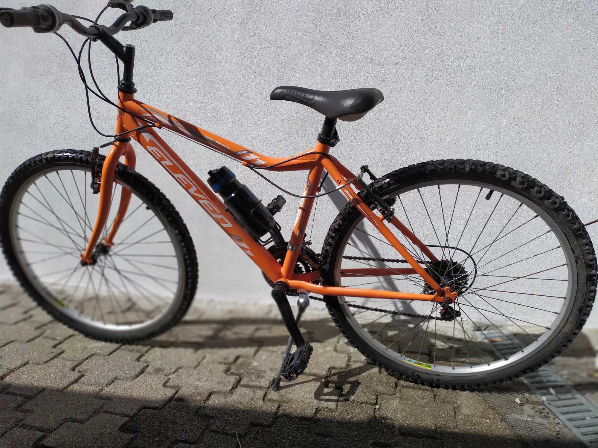 Bicicleta roda 26 - Senhora/Jovem