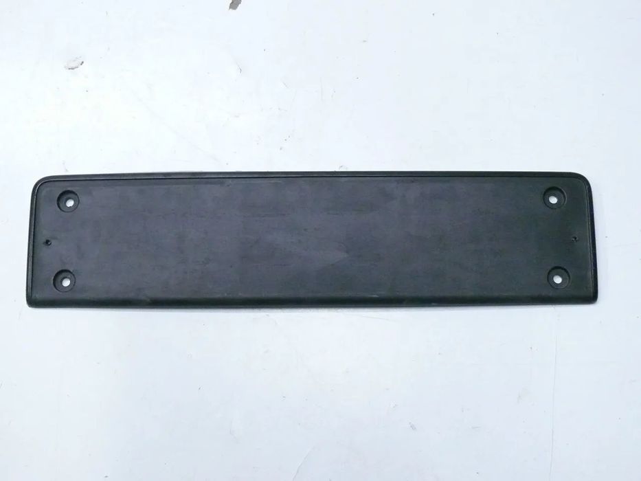 RAMKA TABLICY REJESTRACYJNEJ VOLKSWAGEN PASSAT B7 3AA 2010