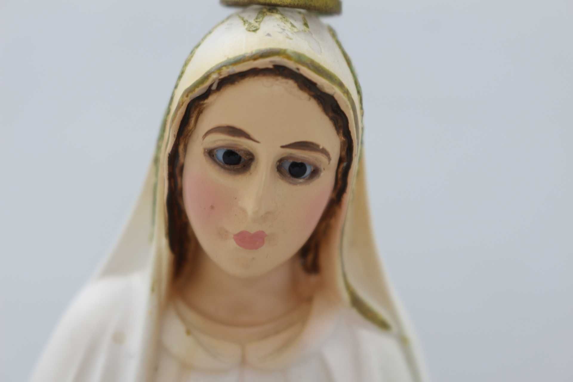 Arte Sacra Nossa Senhora de Fátima em Gesso Olhos Vidro 30 cm Antiga