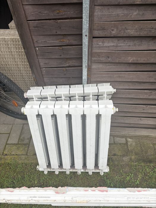 Grzejniki - 2 sztuki