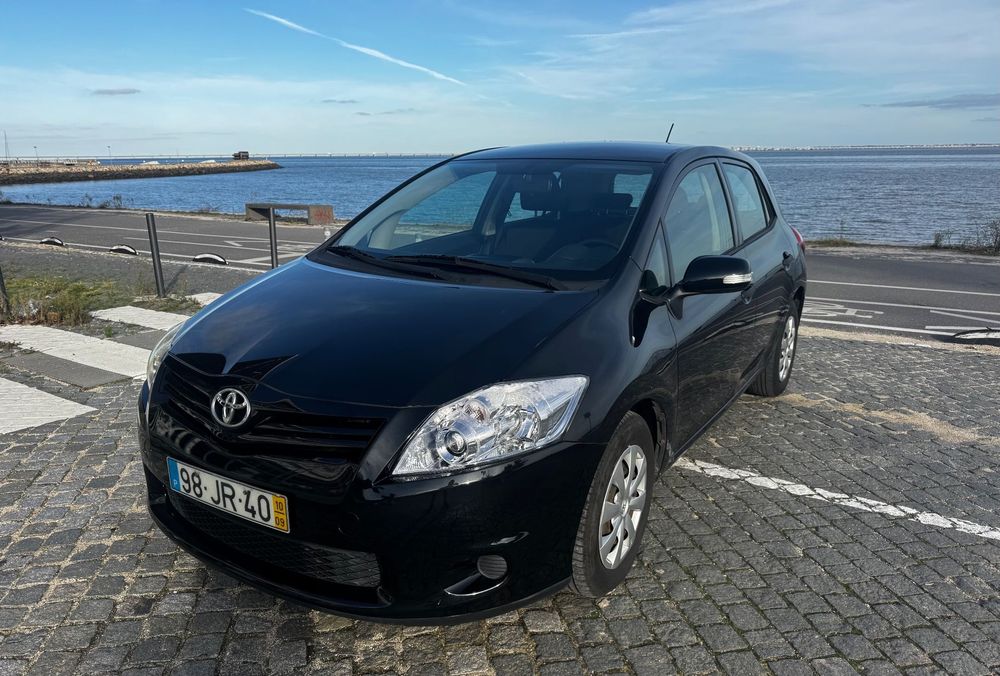 Toyota Auris 1.4 VVT-i AC