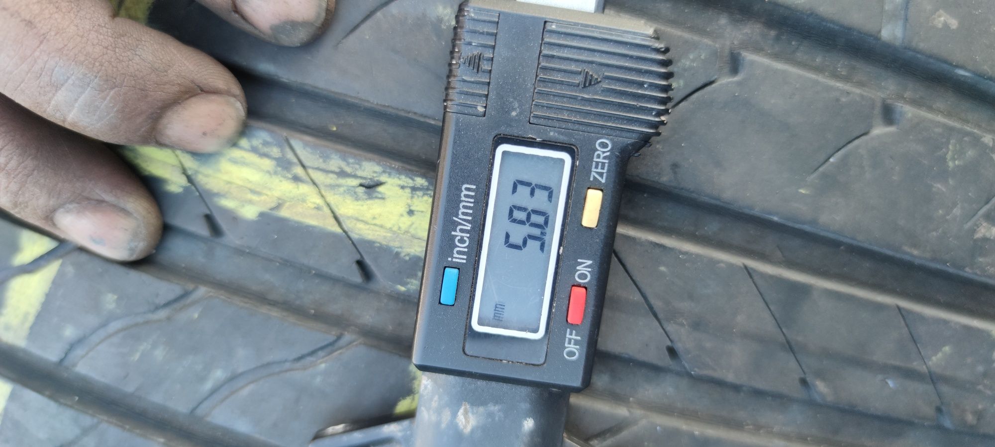 opony lato 225x45x18 GOODYEAR 4szt 600zł 2015r