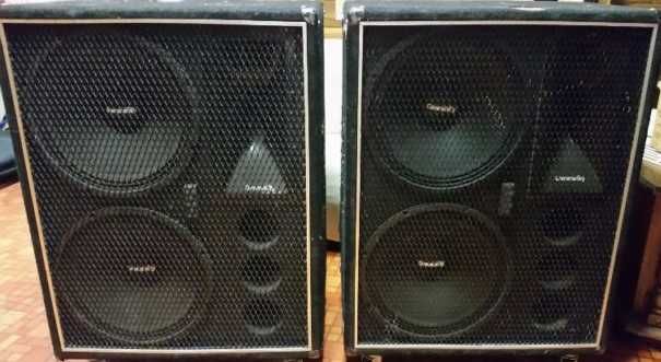 Equipamento de Som Profissional