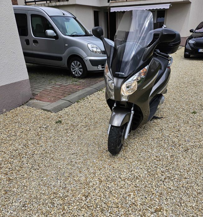 Skuter Honda S-Wing 125 Maxi Skuter , mały przebieg - prywatnie