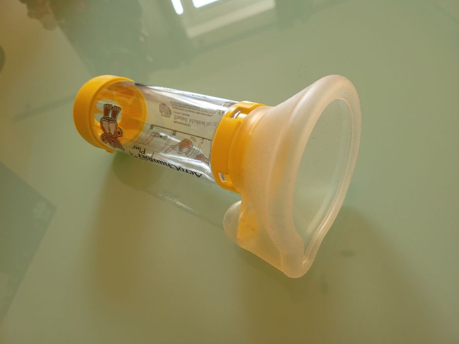 Inhalator komora inhalacyjna AeroChamber plus