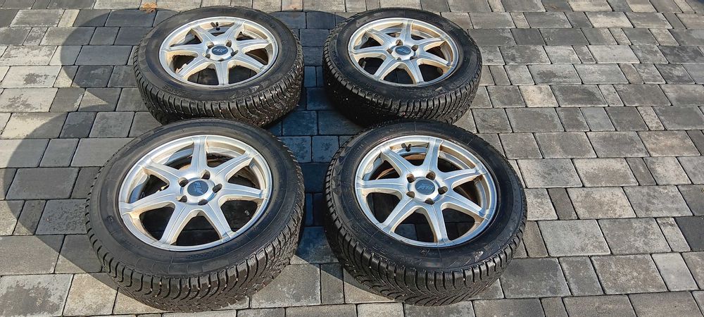 Kpl. kola alufelgi 16'' opony zimowe 205/55R16 Opel Vectra C 5x110