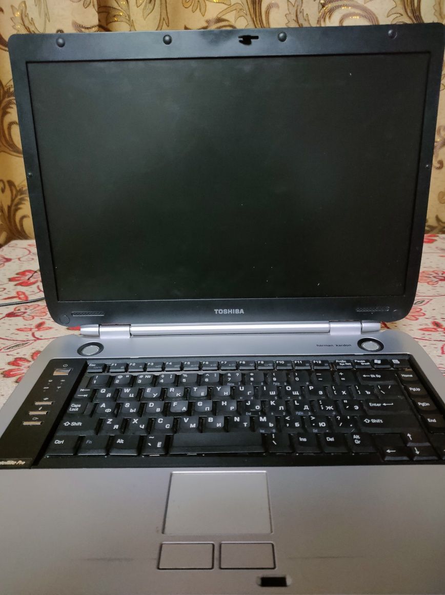 Ноутбук Toshiba Portable