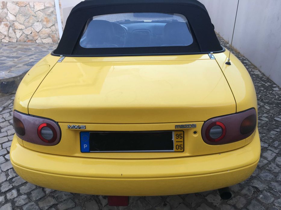 Descapotável Mazda