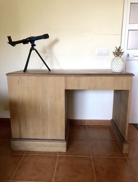 Cómoda / secretária de madeira pinho