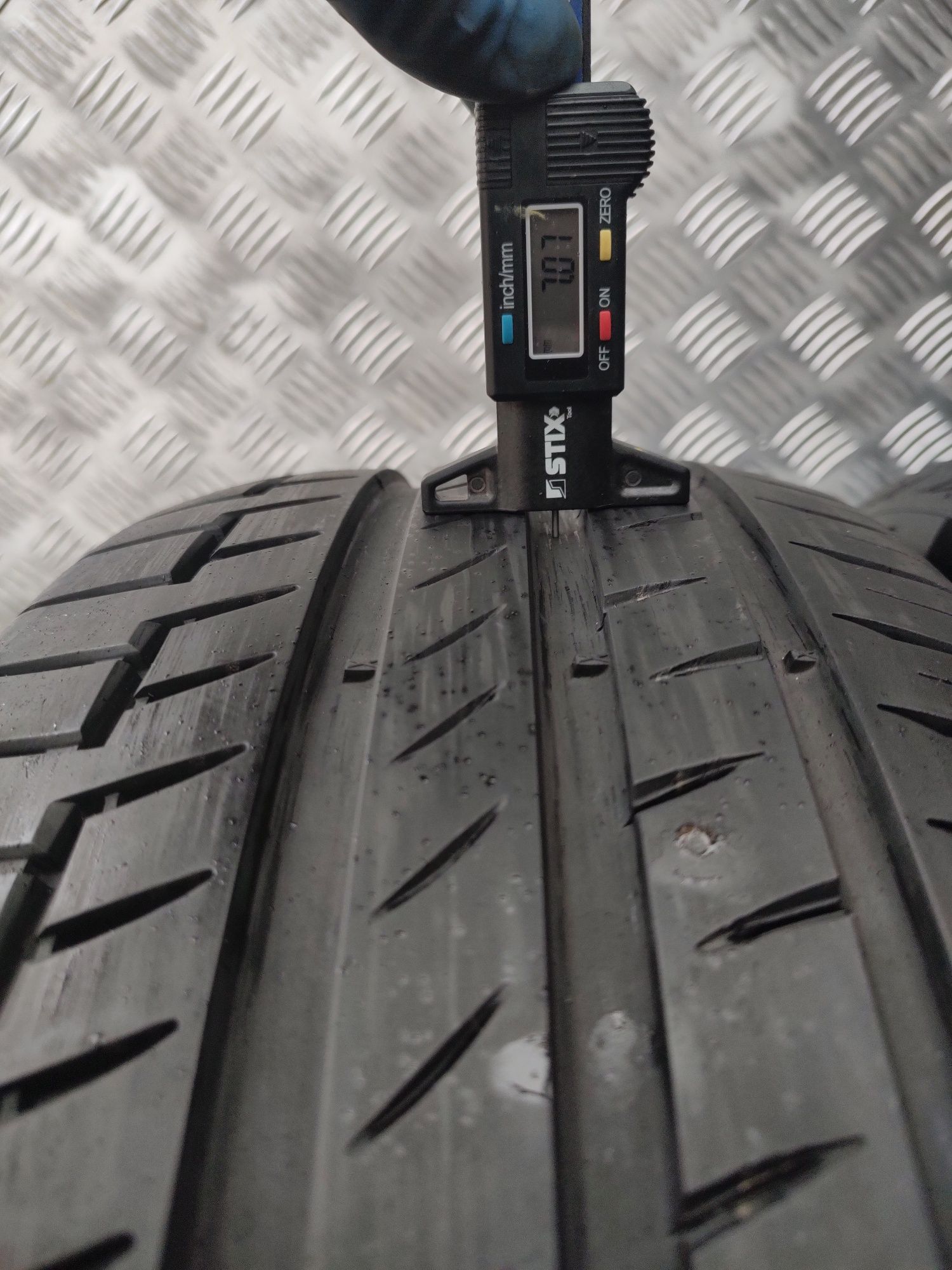 235/45/18 Continental Premium Contact 6 2022