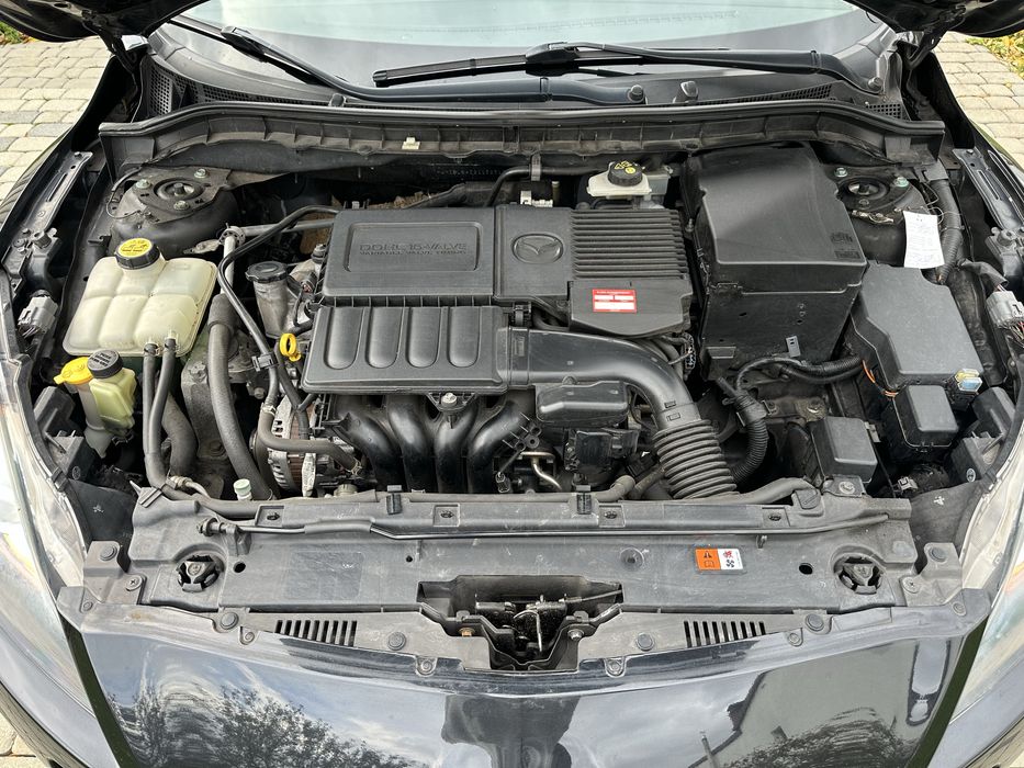Mazda 3 1.6 benzyna