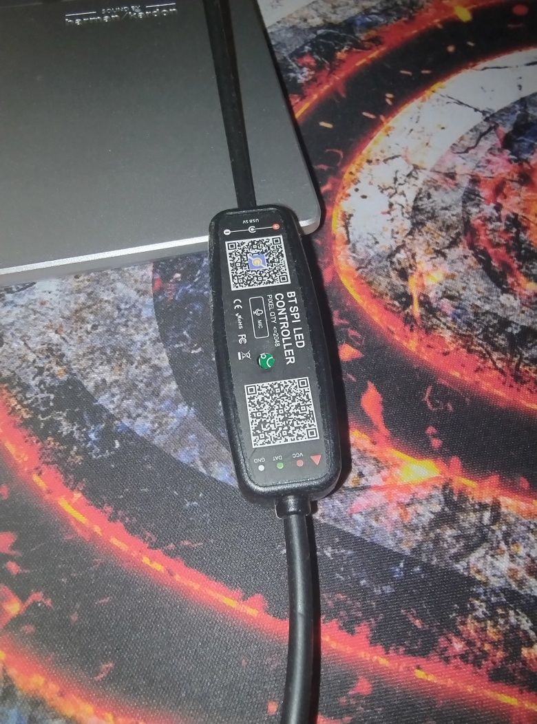 WS2812B trzy metry taśma 30 diod/metr z kontrolerem LED RGB