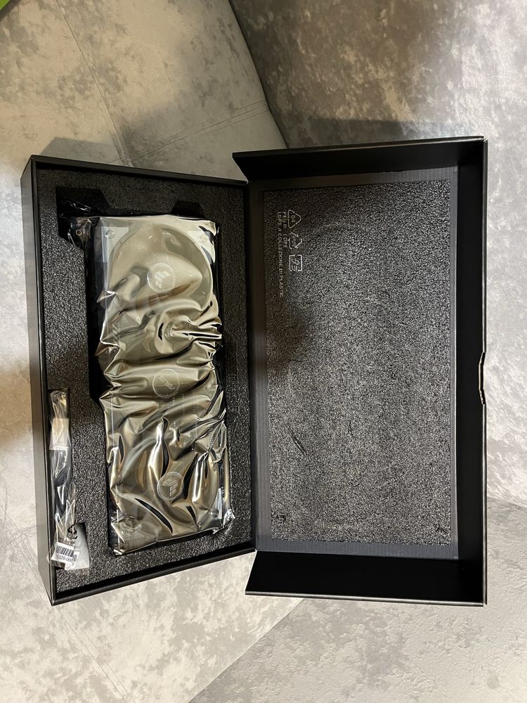 Відеокарта ASUS TUG GAMING GeForce RTX 5070 Ti OC Edition 16GB GDDR
