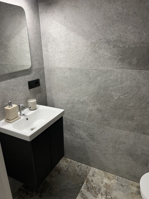 Продається красива 2 кімнатна West Towers