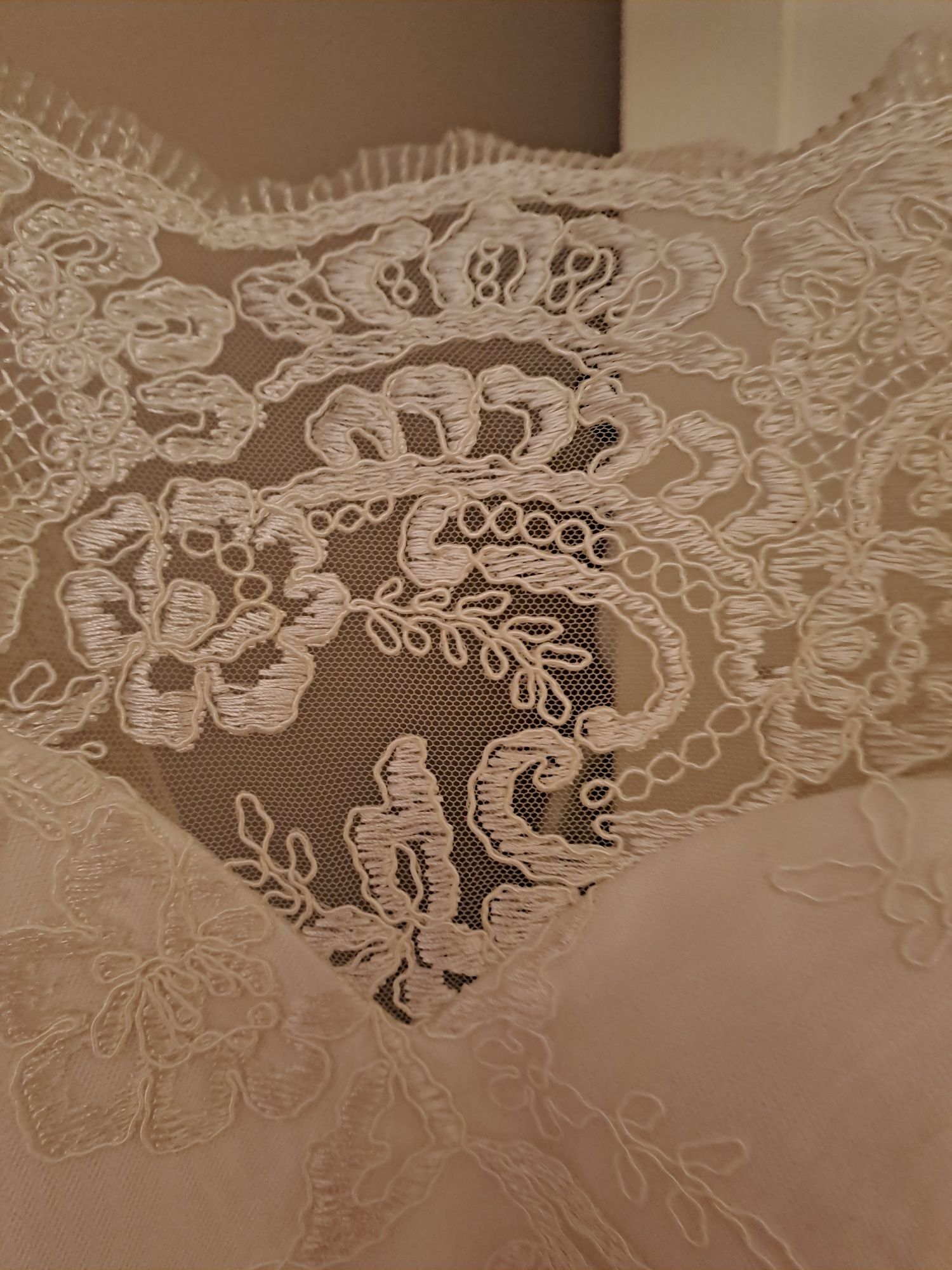 Chi chi London suknia ślubna ślub cywilny
