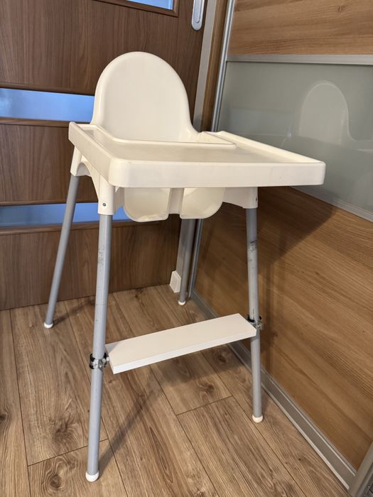Krzesełko antilop ikea z podnóżkiem i tacką