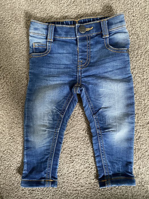 Sprzedam spodnie jeansowe F&F