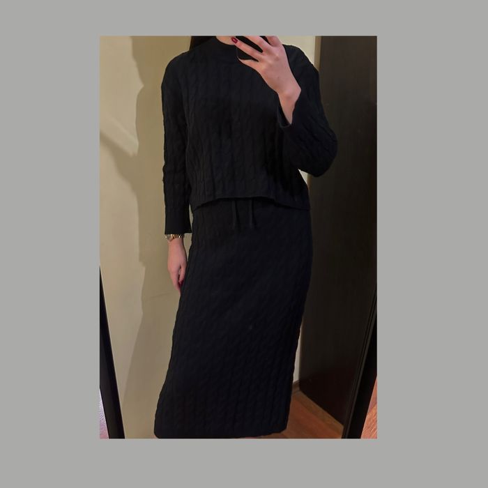 Чорний вʼязаний трикотажний костюм з спідницею теплий зима осінь