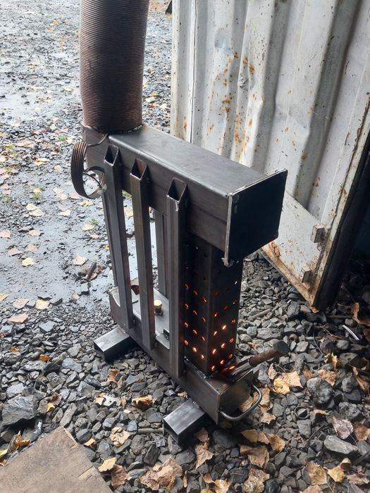 Продам печь на отработке.