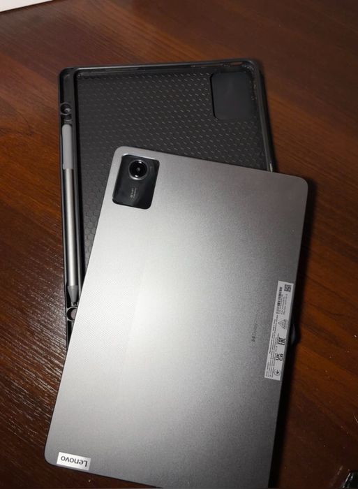 Lenovo Tab M11+ rysik+ etui