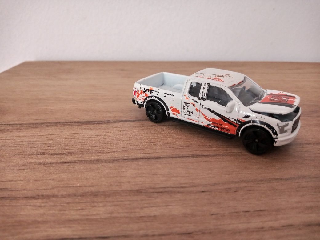 Majorette Ford F 150 w skali 1/56