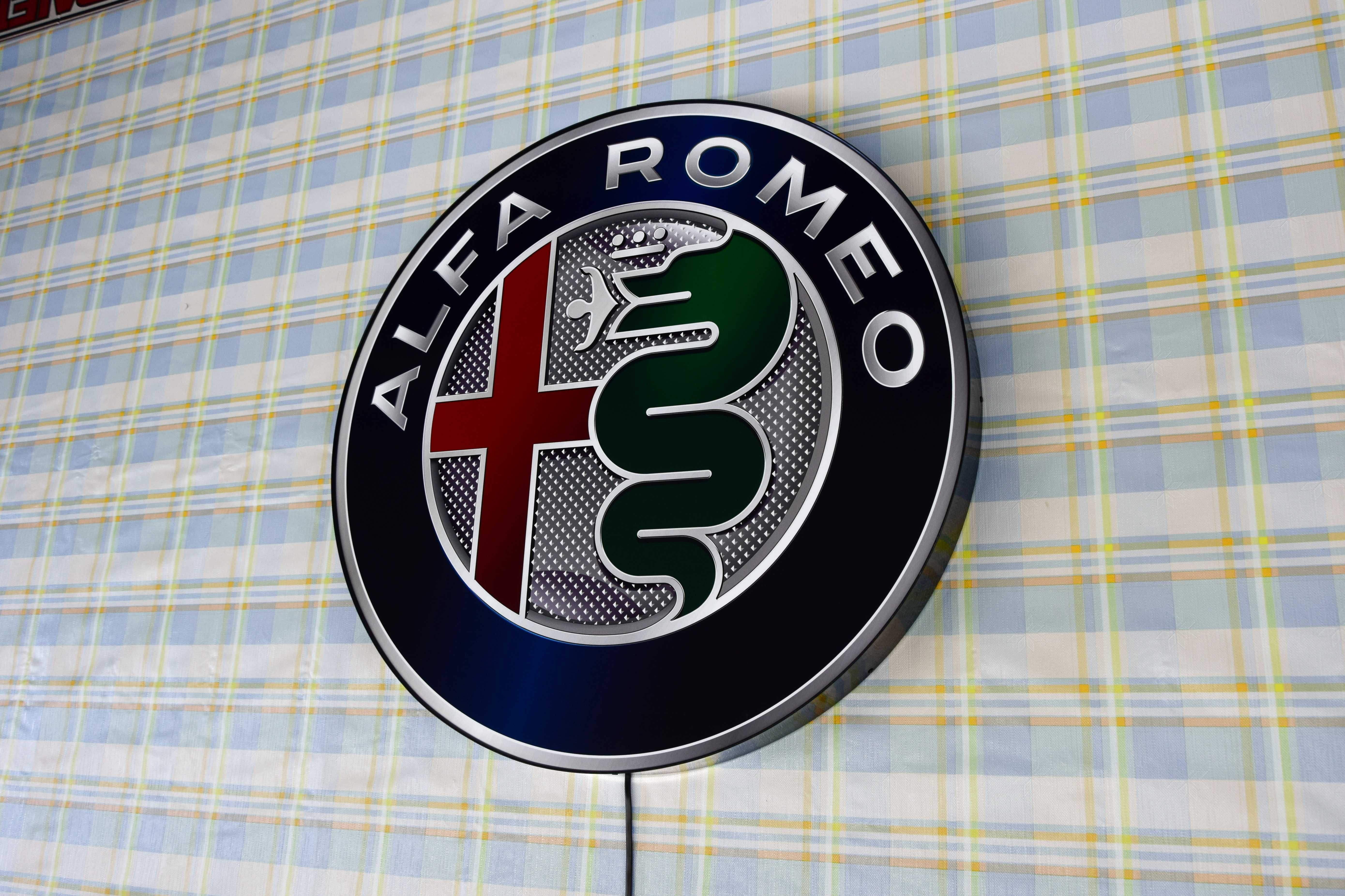 LED Neon ALFA ROMEO, Podświetlane Logo, Lampa, Szyld, Plafon, Prezent