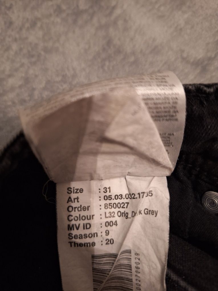 Czarne jeansy slim fit – męskie