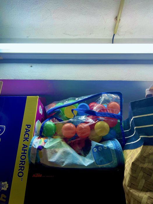 Brinquedos para bebé e criança