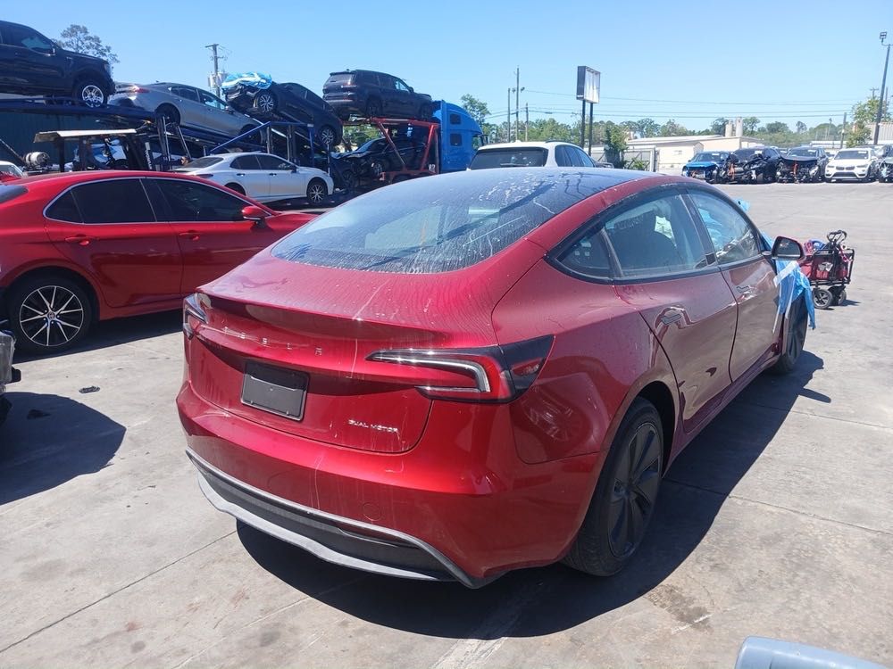 Продам батарею батарея акумулятор Tesla Model 3/Y 82 кВт пробіг 6тис