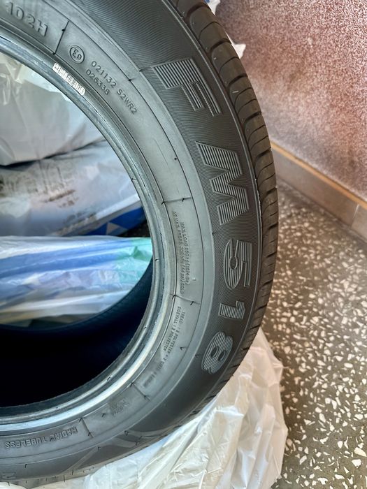 Opony letnie 235/60R17 Firemax FM518 4 szt. prod. 08.2024