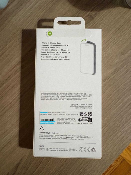 Capa NOVA e ORIGINAL em silicone com MagSafe para iPhone 16 – Preto