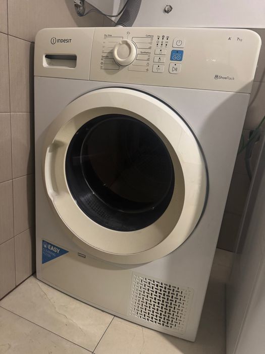 Máquina secar indesit