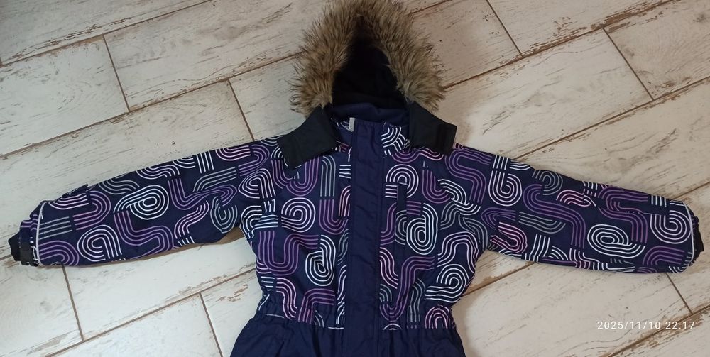 Zimowy kombinezon dla dziewczynki 8/9 lat 128/134 bdb