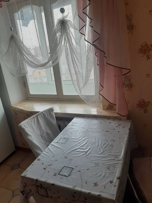 Квартира подобово. Метро Святошин 5 хв пішки, Онкоцентр.