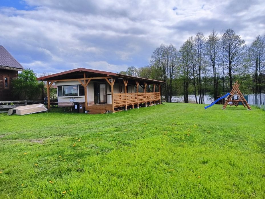 Domek holenderski na Mazurach z własną linią brzegową