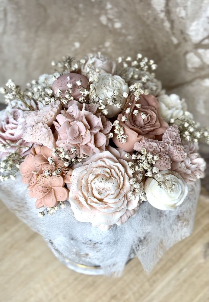 Zapachowy flowerbox swiece sojowe 16 sztuk