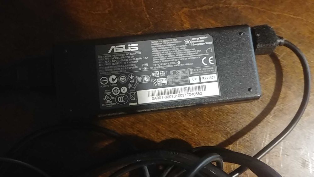 Ноутбук ASUS X54H Core-I3  Radeon HD 74
