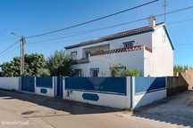 Moradia T4 para venda