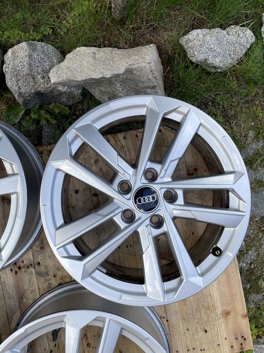 Felgi Aluminiowe 17'' OE Audi A3 8P 8V 8Y A4 B6 B7 6,5x17 ET43 5x112