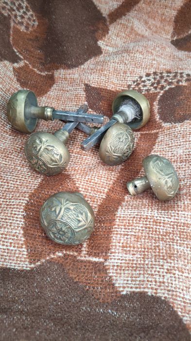 Klamki do drzwi mosiężne